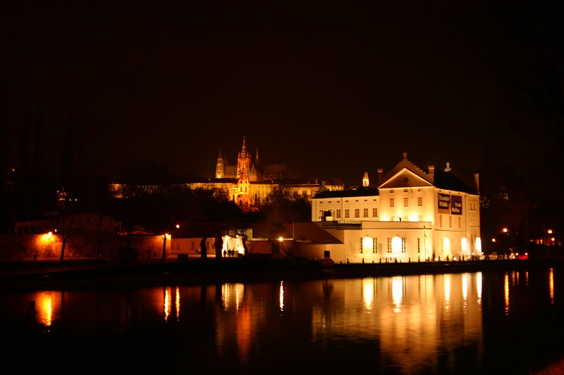 Novoroční ohňostroj v Praze - 1.1.2008