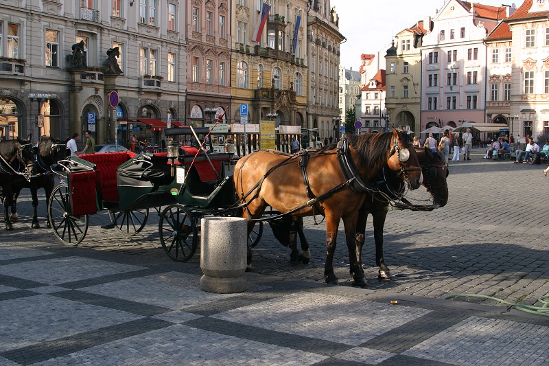 Automobiloví veteráni - Staroměstské náměstí - 14.7.2007